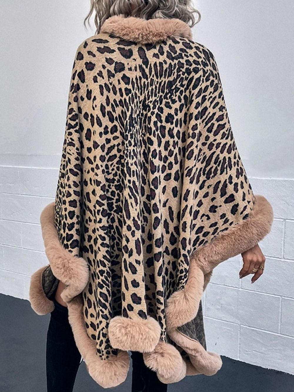 Capa De Inverno De Lã De Leopardo