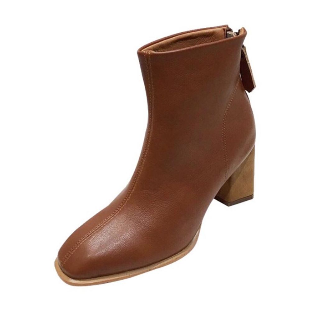 Botas Femininas Simples Com Bico Redondo E Salto Grosso