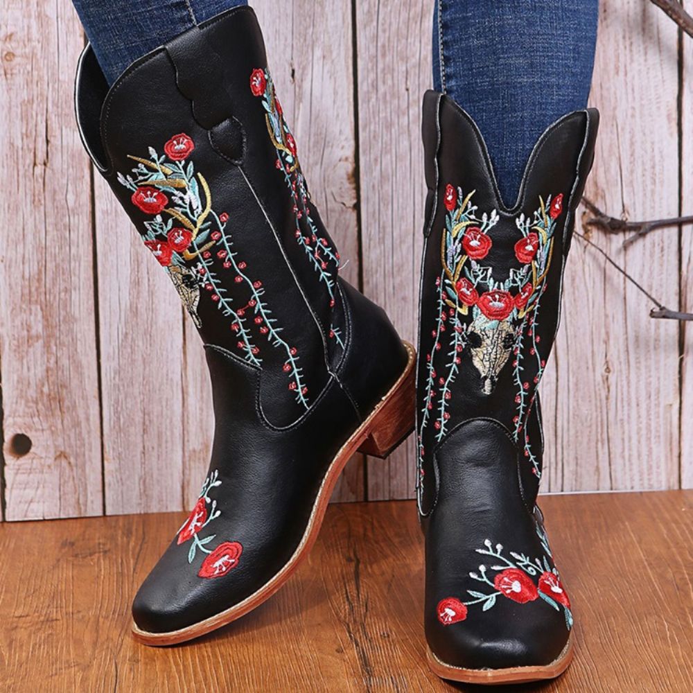 Botas Florais Vintage Com Bico Redondo E Salto Bloco