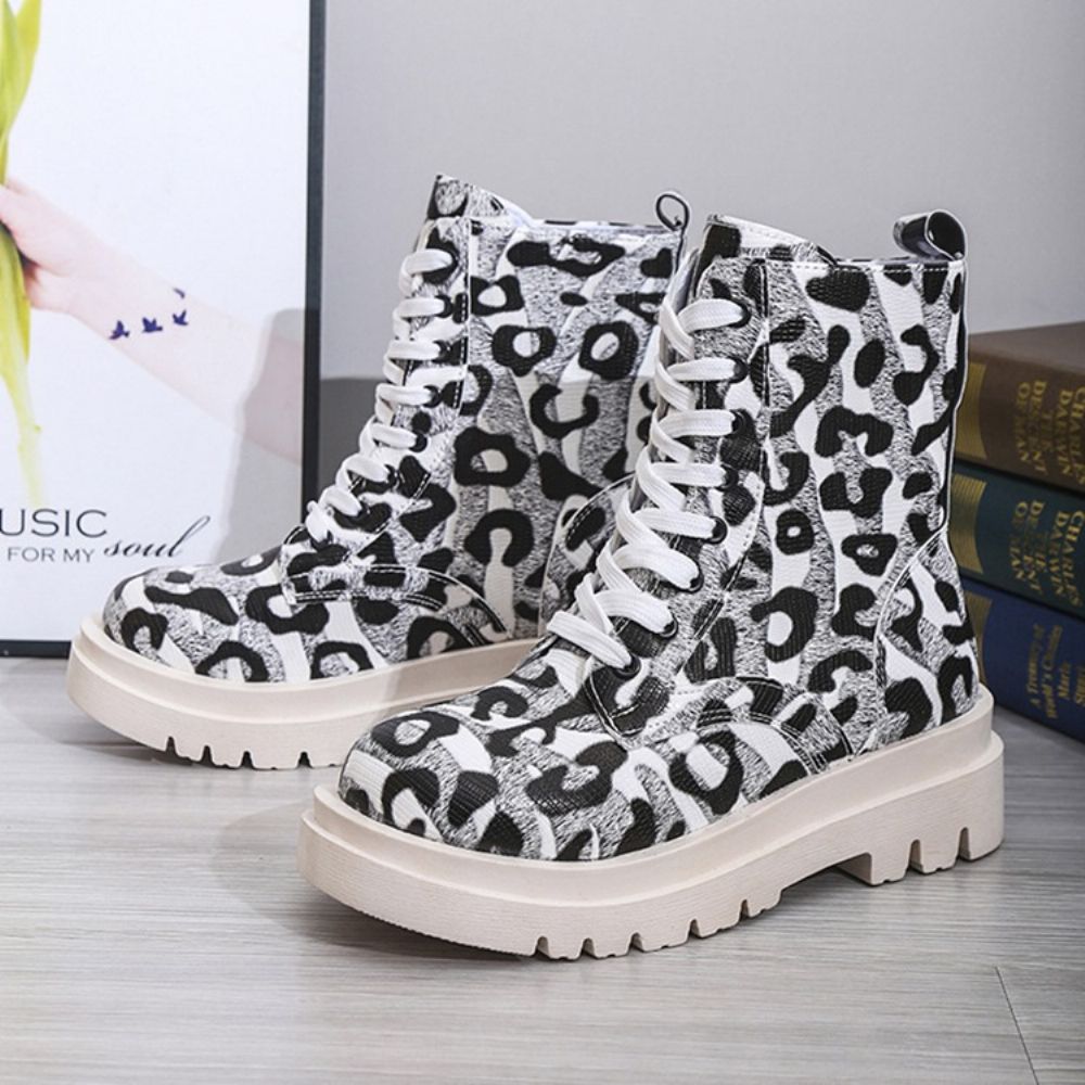 Botas De Pu De Bico Redondo Leopardo Com Cadarço