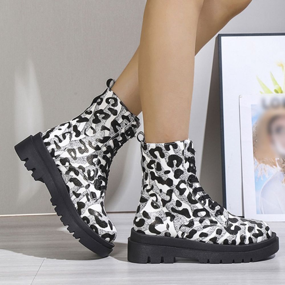 Botas De Pu De Bico Redondo Leopardo Com Cadarço