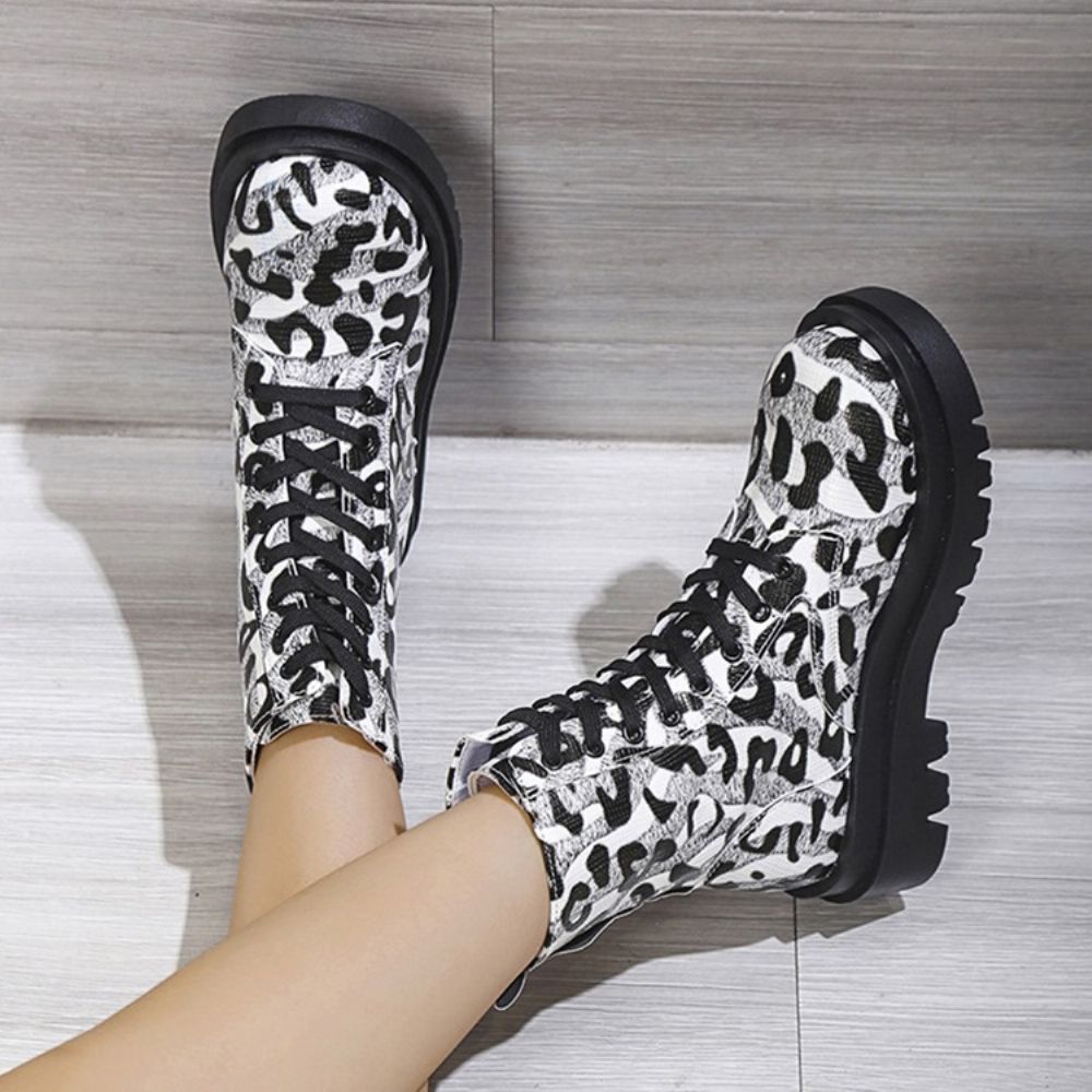 Botas De Pu De Bico Redondo Leopardo Com Cadarço