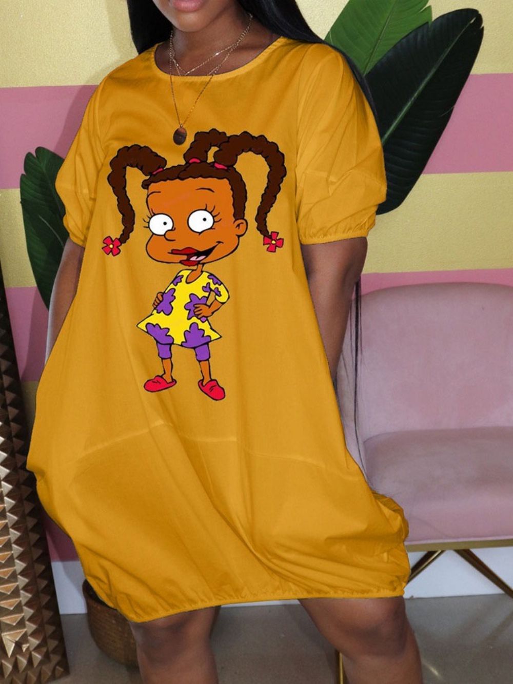 Vestido De Desenho Animado Com Estampa De Gola Redonda E Comprimento Do Joelho