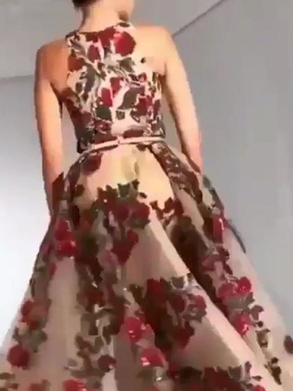 Vestido Feminino De Outono Sem Mangas E Gola Redonda