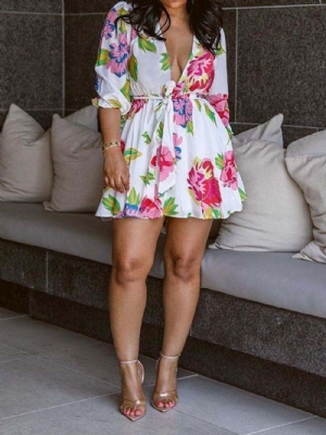 Vestido Floral Regular Manga Três Quartos Com Decote Em V