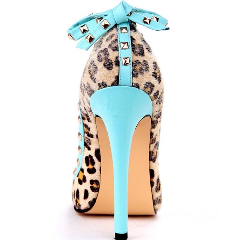 Bombas Femininas Rivet Leopard Salto Agulha Bico Fino Arco