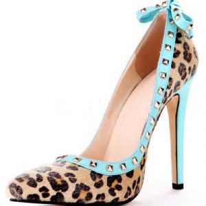 Bombas Femininas Rivet Leopard Salto Agulha Bico Fino Arco