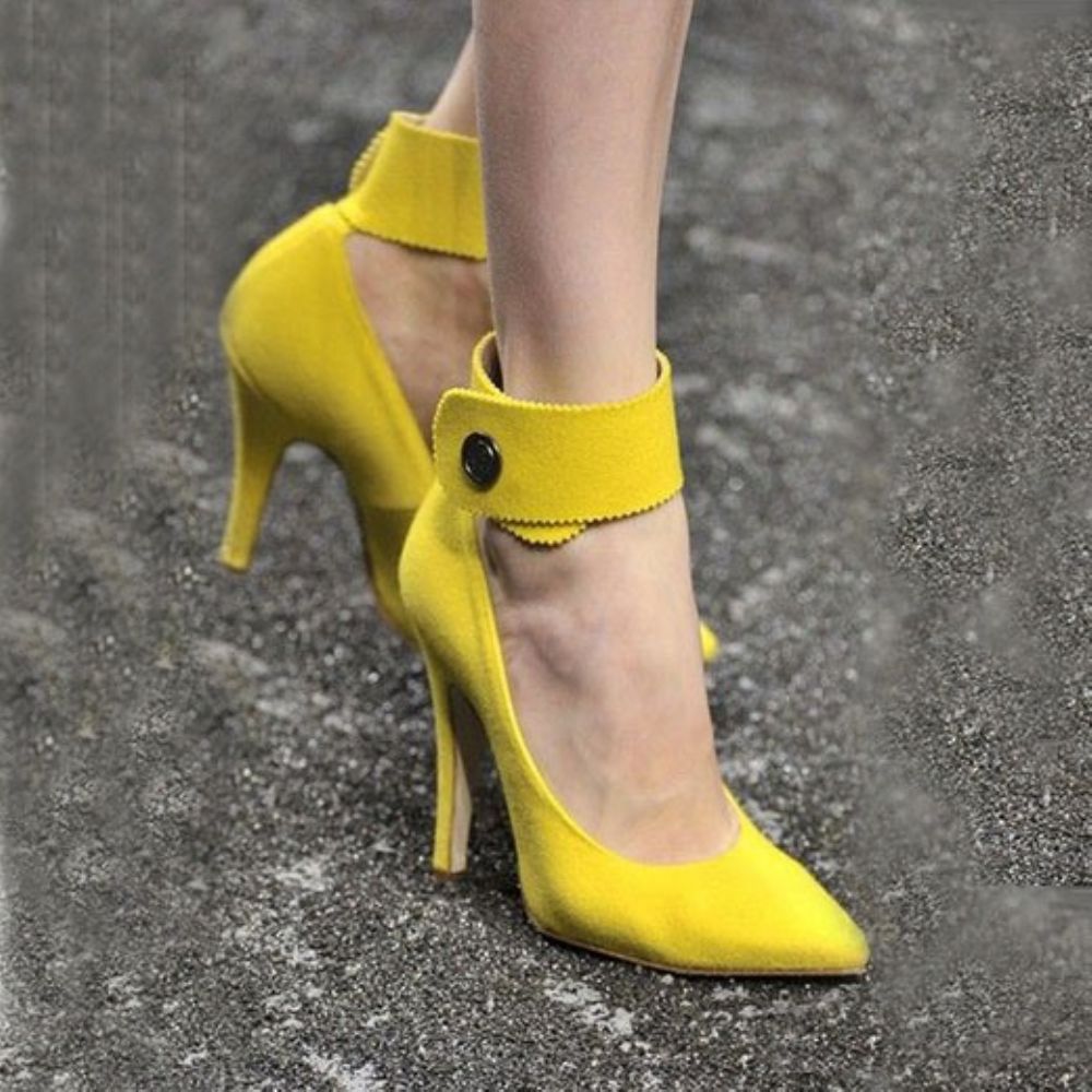 Sapatos De Baile De Bico Amarelo