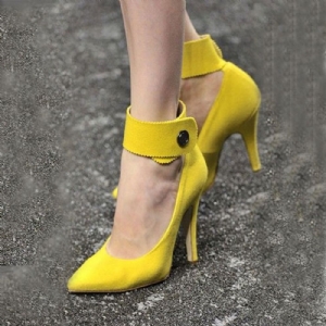 Sapatos De Baile De Bico Amarelo