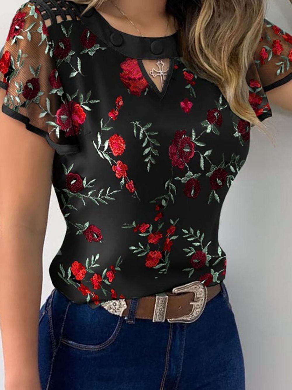 Blusa Feminina Manga Curta Padrão Floral Patchwork Regular