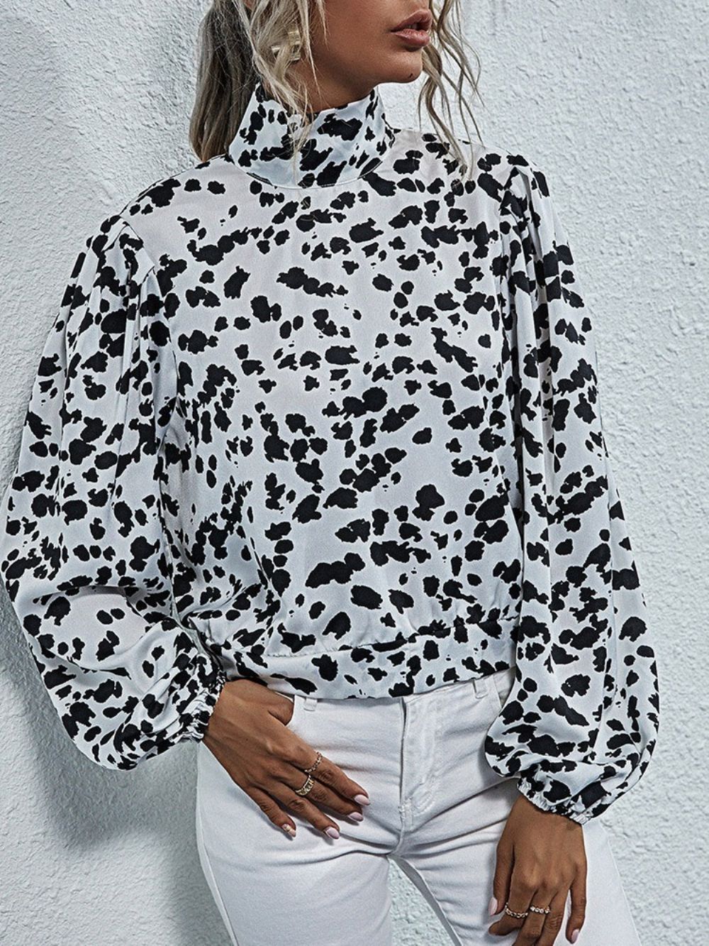 Blusa Feminina Padrão Gola Alta Gola Alta Leopardo