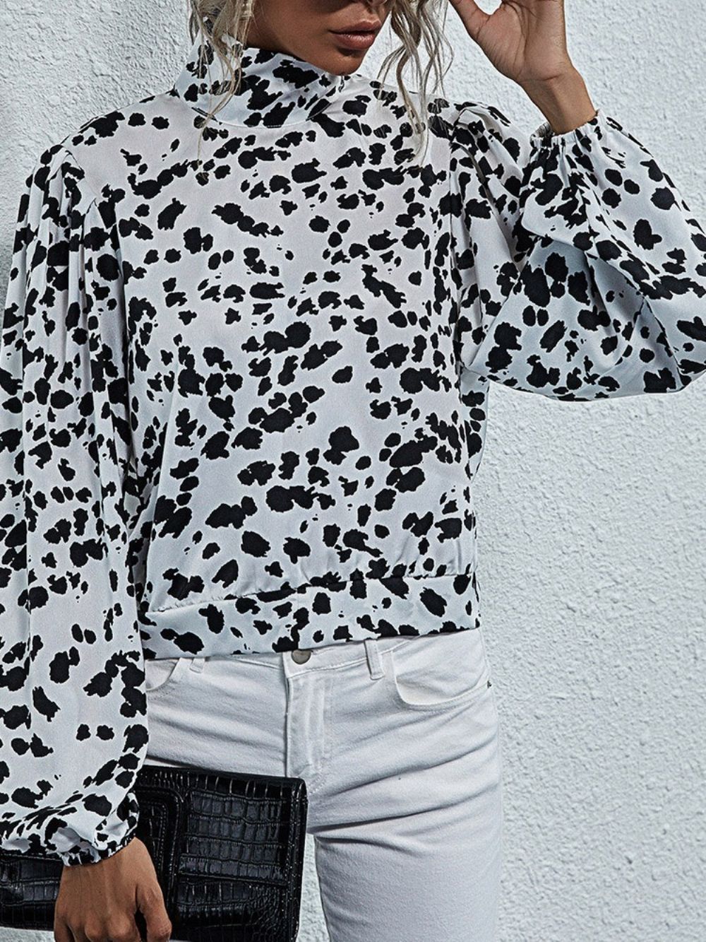 Blusa Feminina Padrão Gola Alta Gola Alta Leopardo