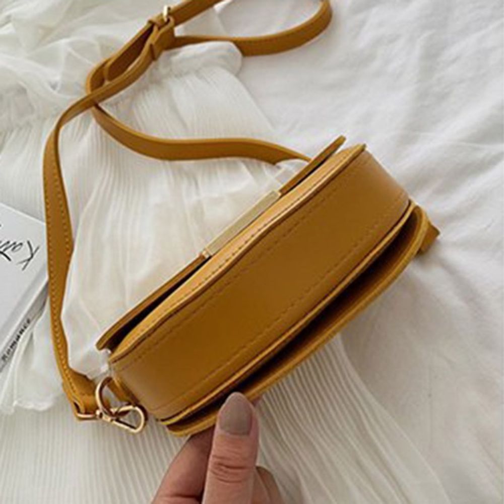 Sela Pu Plain Lock Crossbody Ba