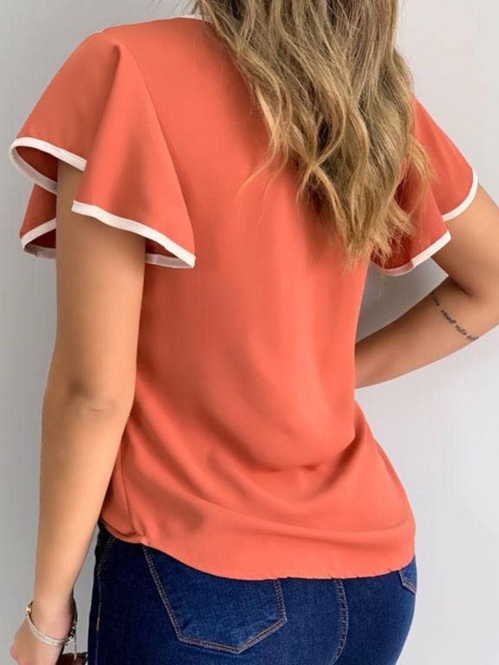 Camiseta Color Block Decote Redondo Manga Curta Slim Fashion