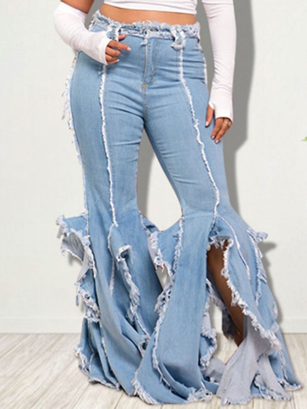 Calça Jeans Azul Clara Com Zíper Feminina Bolso