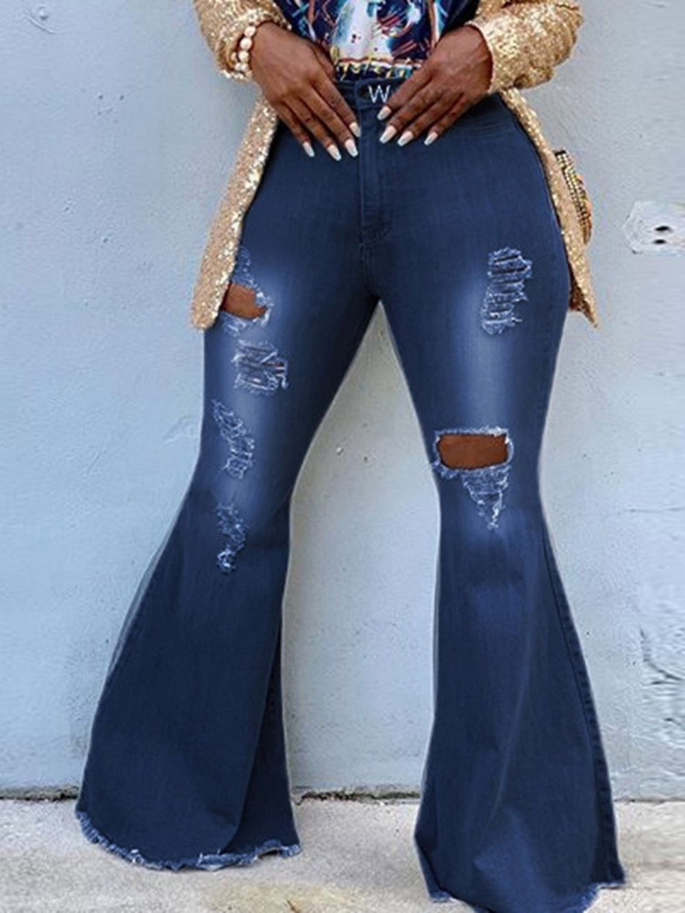 Calça Jeans Slim Com Zíper E Degradê Com Furo Bellbottoms