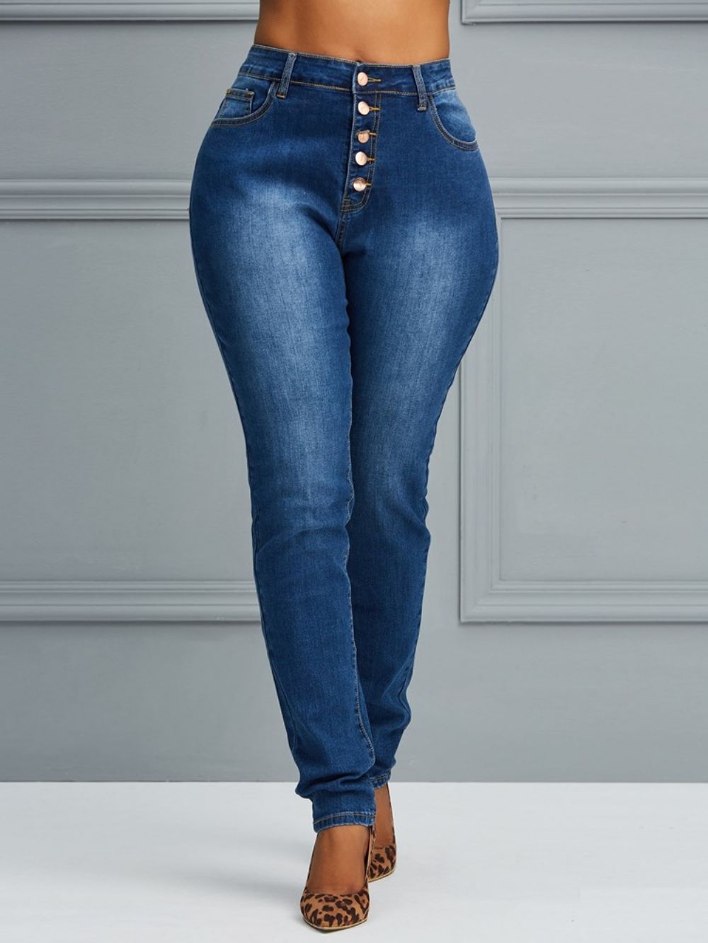 Jeans Feminino Liso Skinny Com Botão