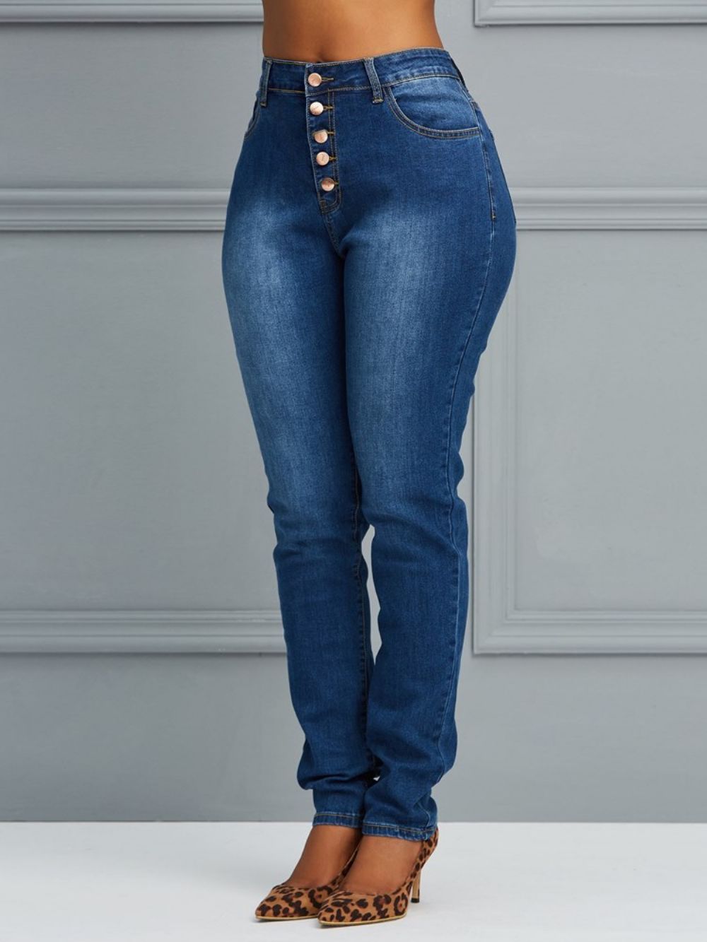 Jeans Feminino Liso Skinny Com Botão