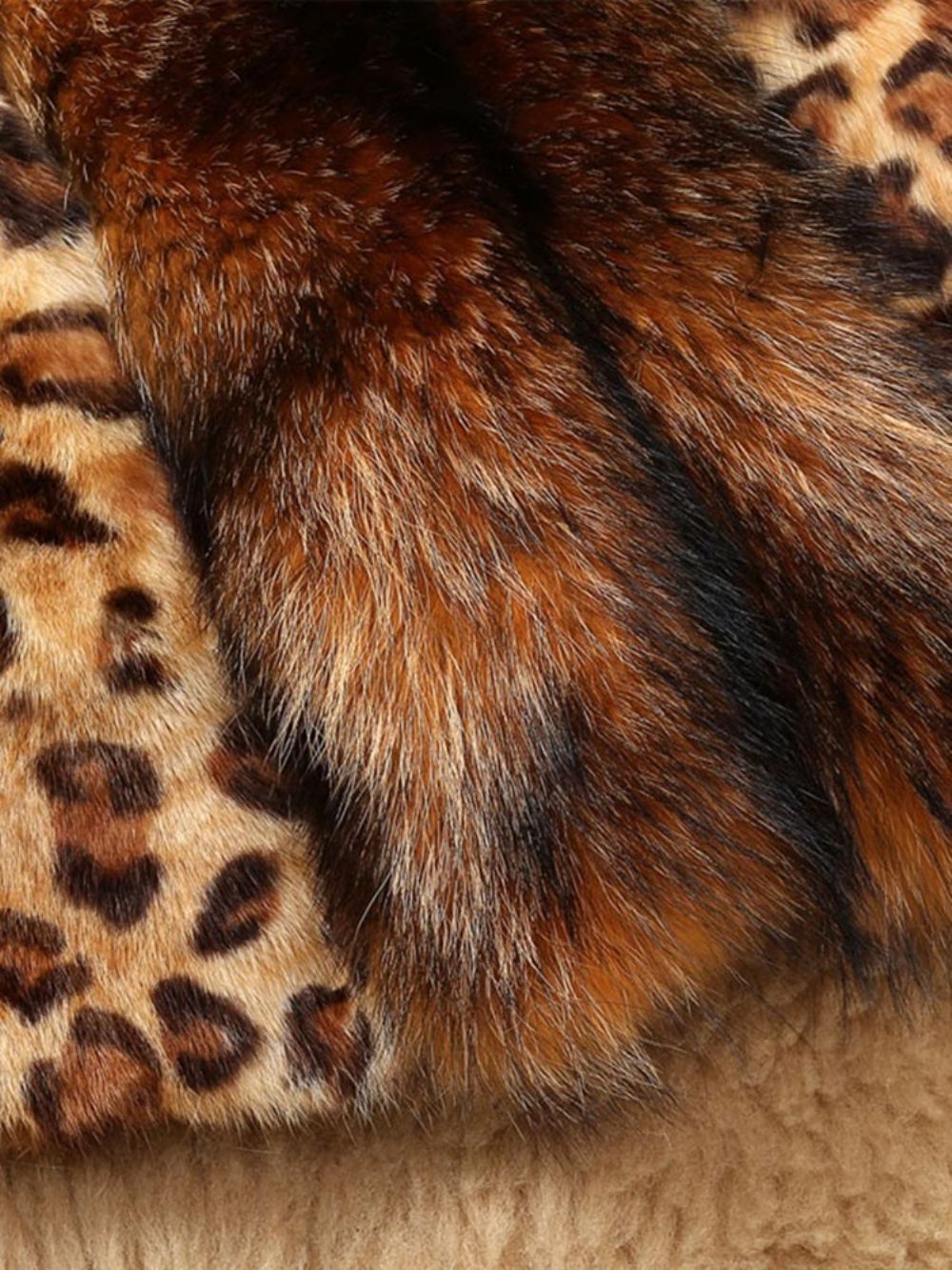 Casaco De Pele Sintética De Leopardo De Retalhos Fino