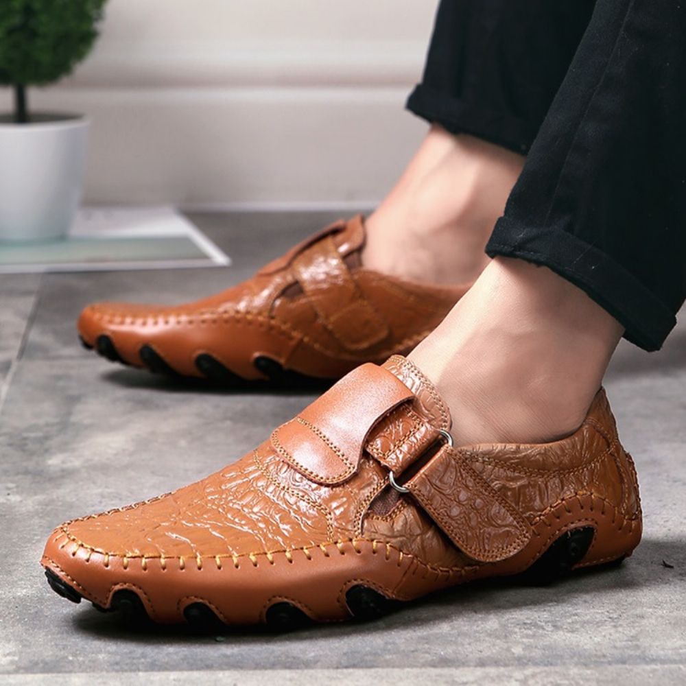 Mocassins Masculinos Com Decote Baixo Para Todos Os Jogos