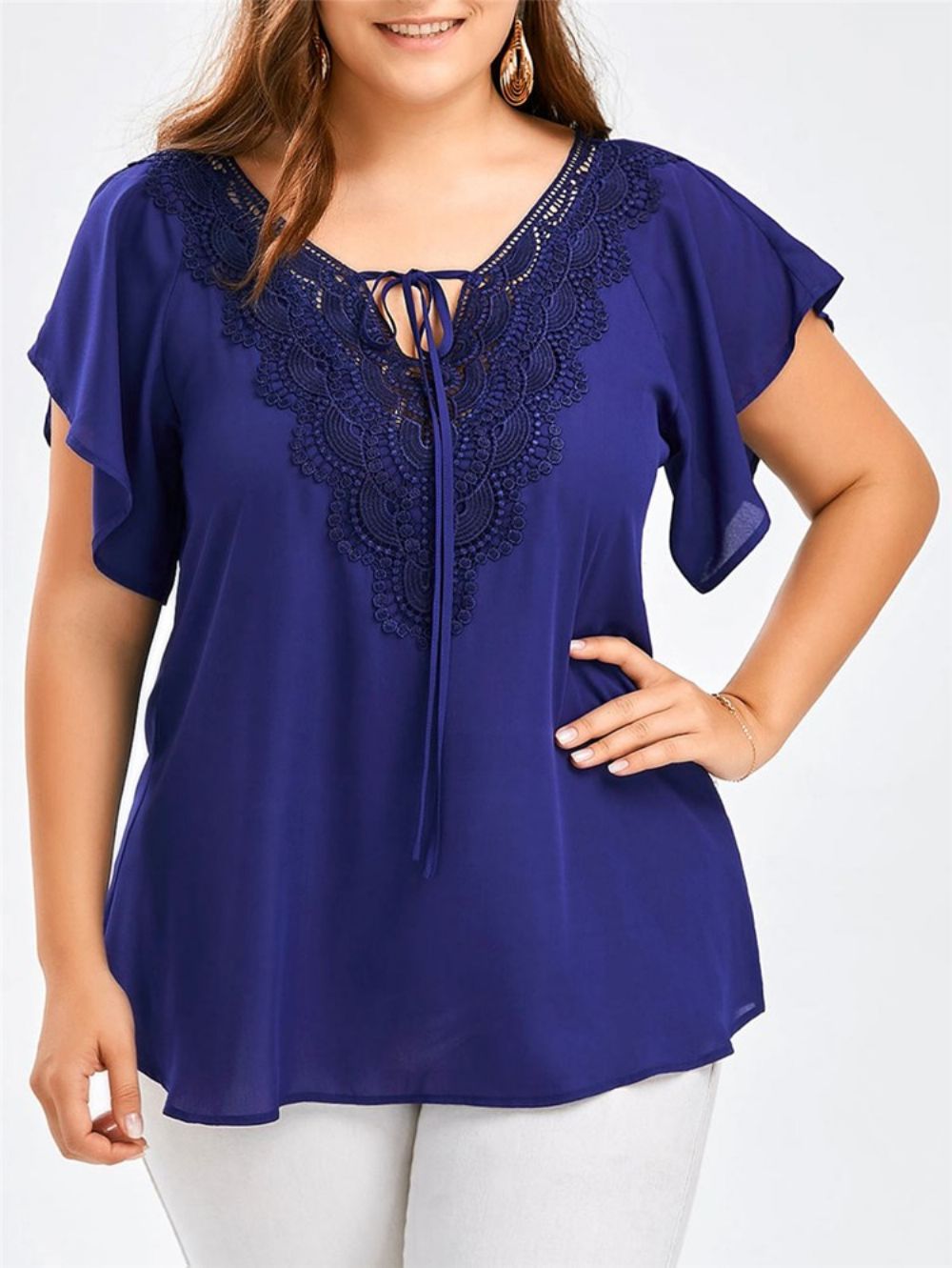 Camiseta Plus Size De Renda Patchwork Com Cadarço