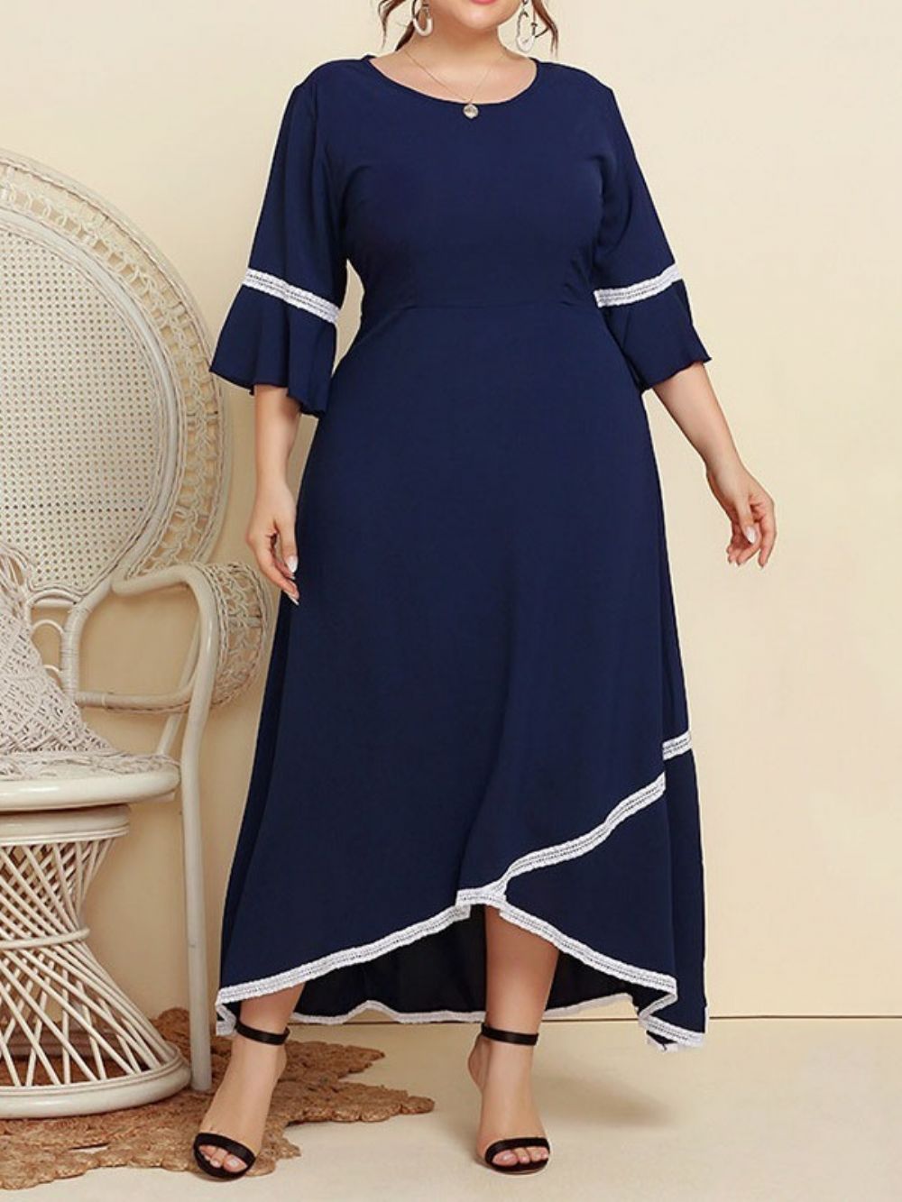 Vestido Maxi Com Manga Três Quartos Comprimento Tornozelo Gola Redonda Plus Size