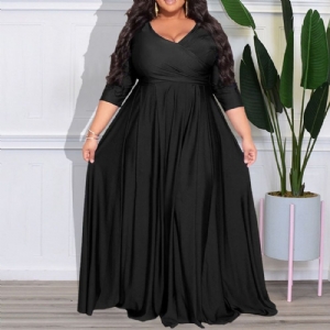 Vestido Plus Size Manga Três Quartos Com Decote Em V Até O Chão E Cintura Alta