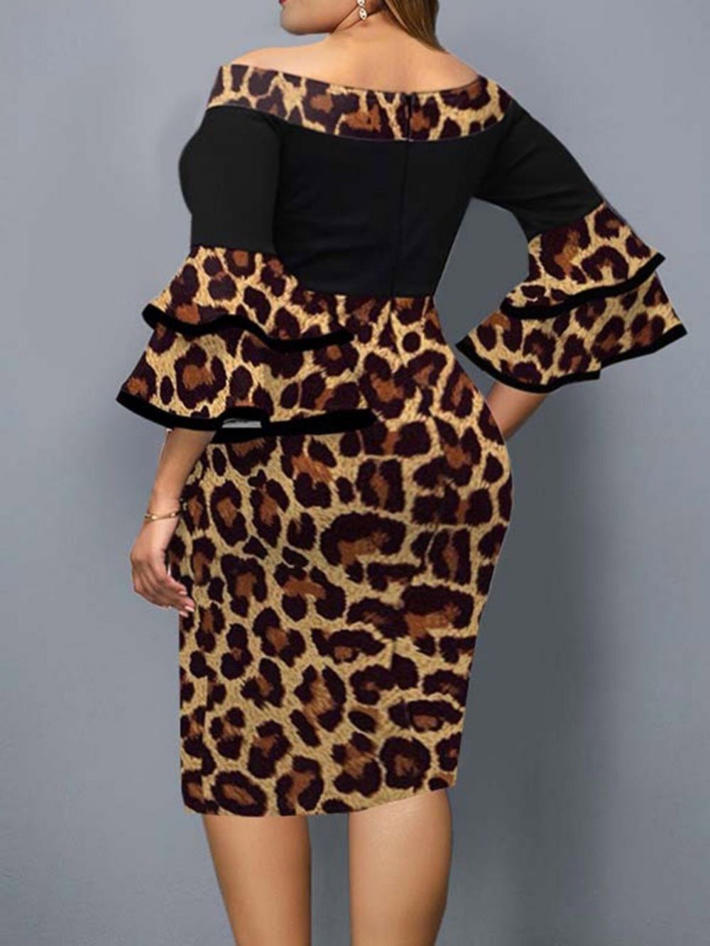 Vestido Pulôver De Leopardo Plus Size Falbala Meia Panturrilha Ombro A Ombro