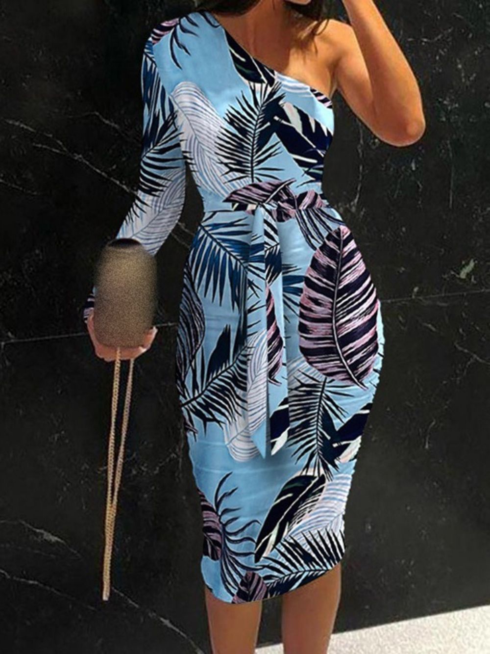 Vestido Bodycon Manga Longa Meia Panturrilha Gola Oblíqua E Listras