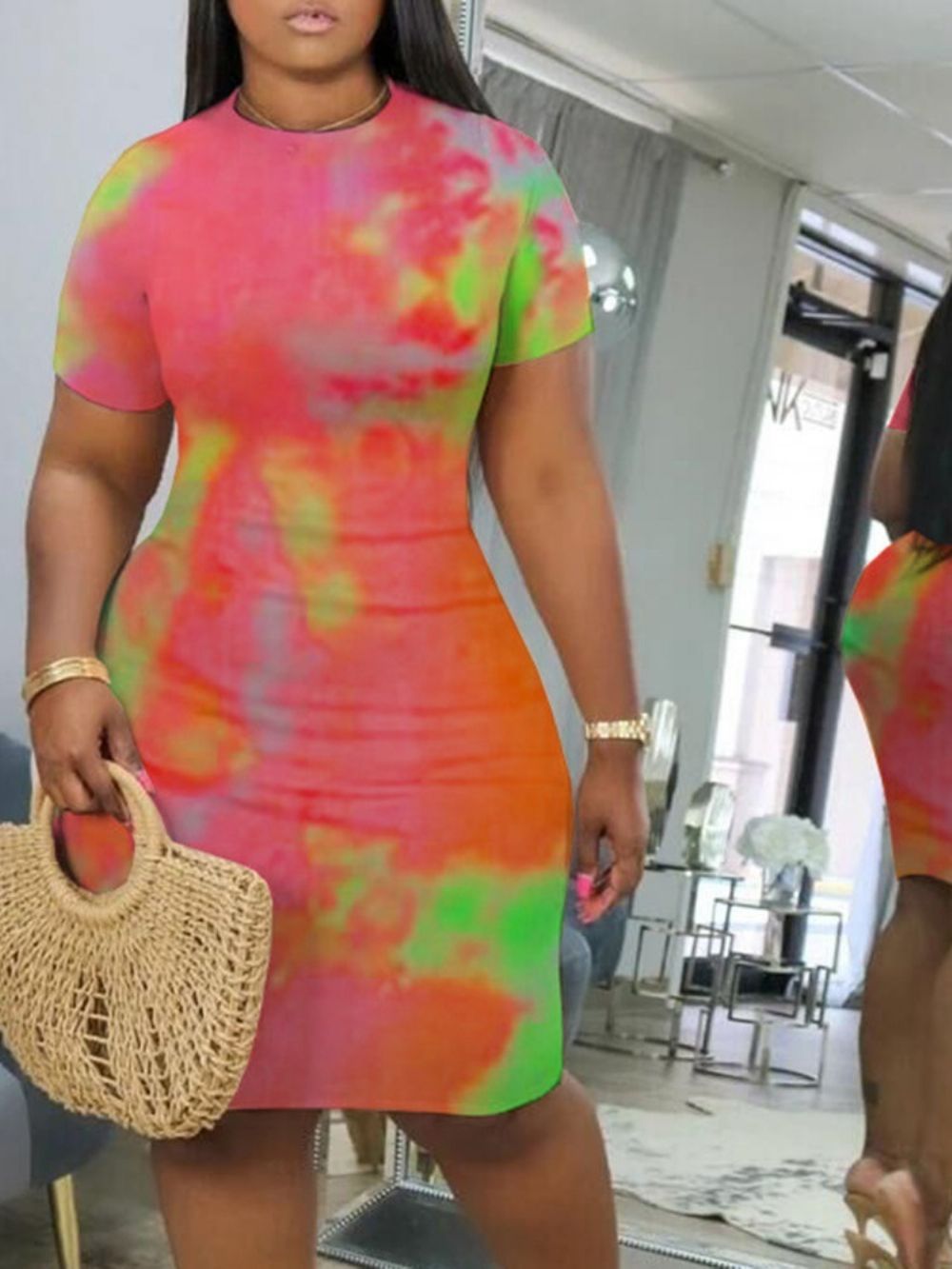 Vestido Bodycon Tie-Dye Comprimento Joelho Manga Curta Cintura Média