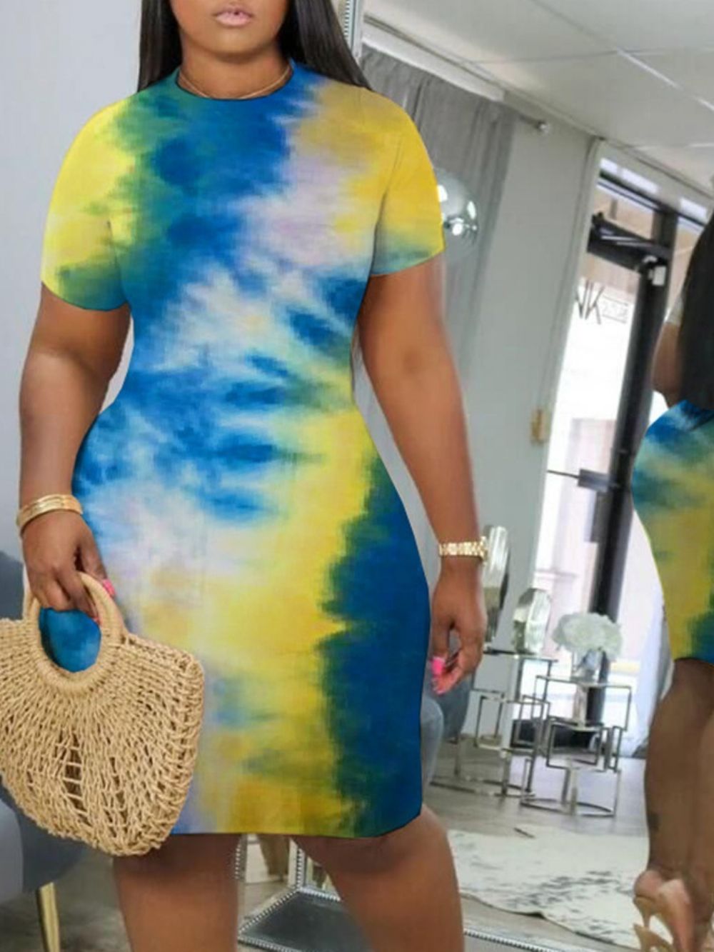 Vestido Bodycon Tie-Dye Comprimento Joelho Manga Curta Cintura Média