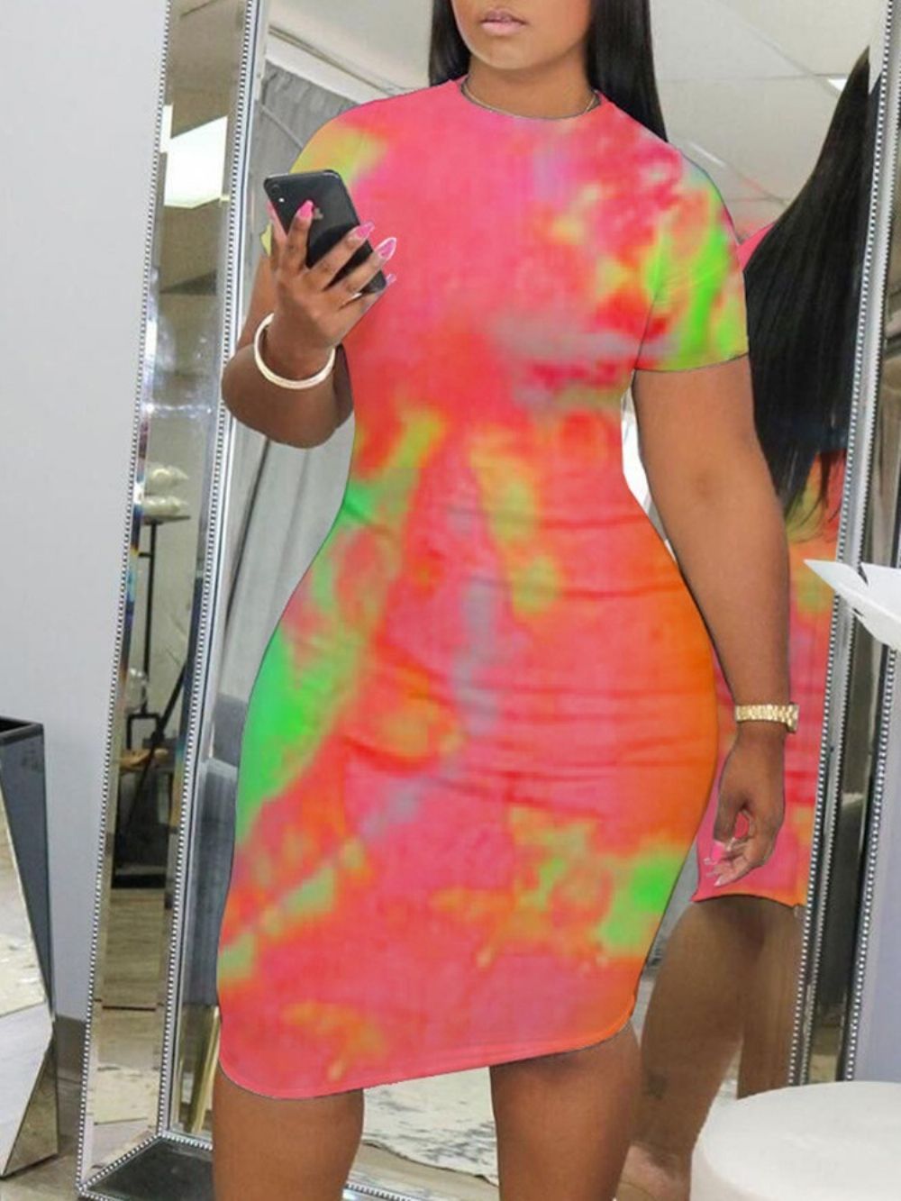 Vestido Bodycon Tie-Dye Comprimento Joelho Manga Curta Cintura Média