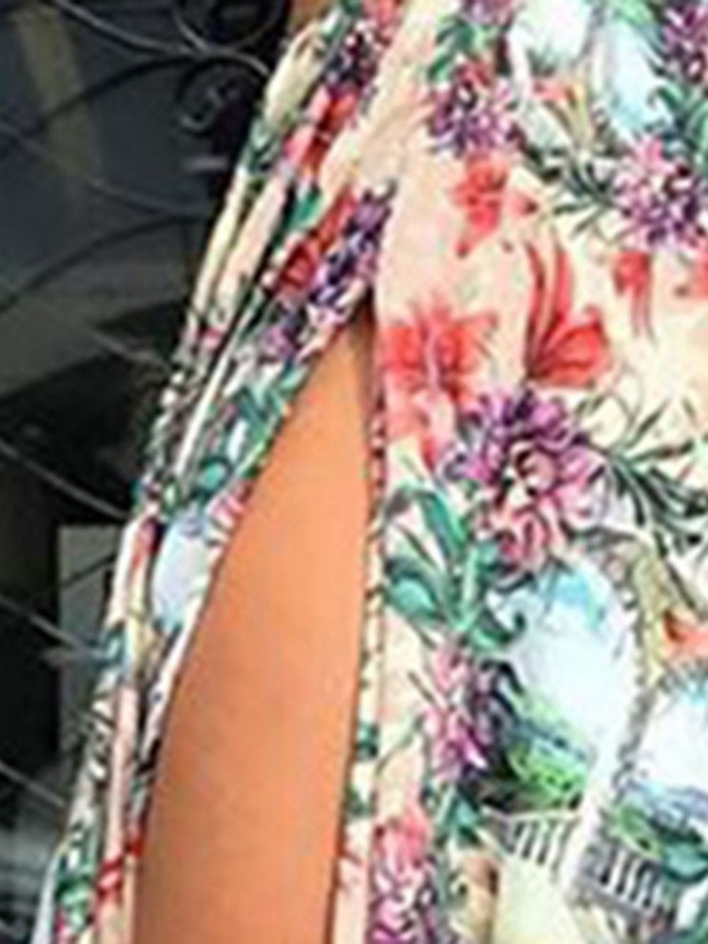 Vestido Maxi Floral Com Decote Em V E Manga Três Quartos Com Amarração