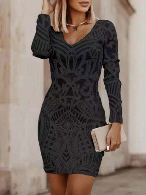 Vestido Pulôver Meia Panturrilha Manga 9 Pontos Com Decote Em V E Bodycon Vestidinho Preto