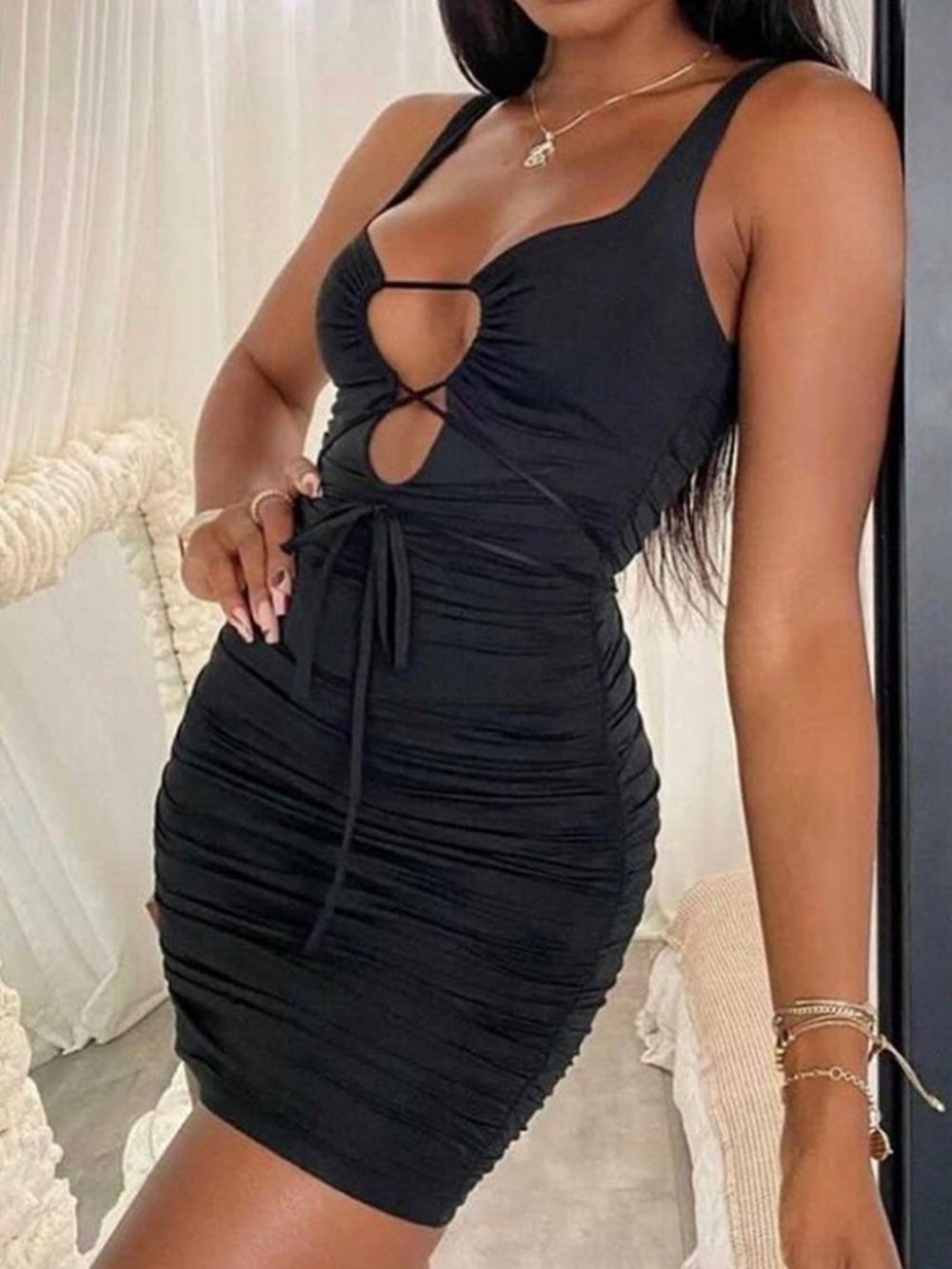 Vestido Sem Mangas Com Cadarço Acima Do Joelho Cor Block Bodycon