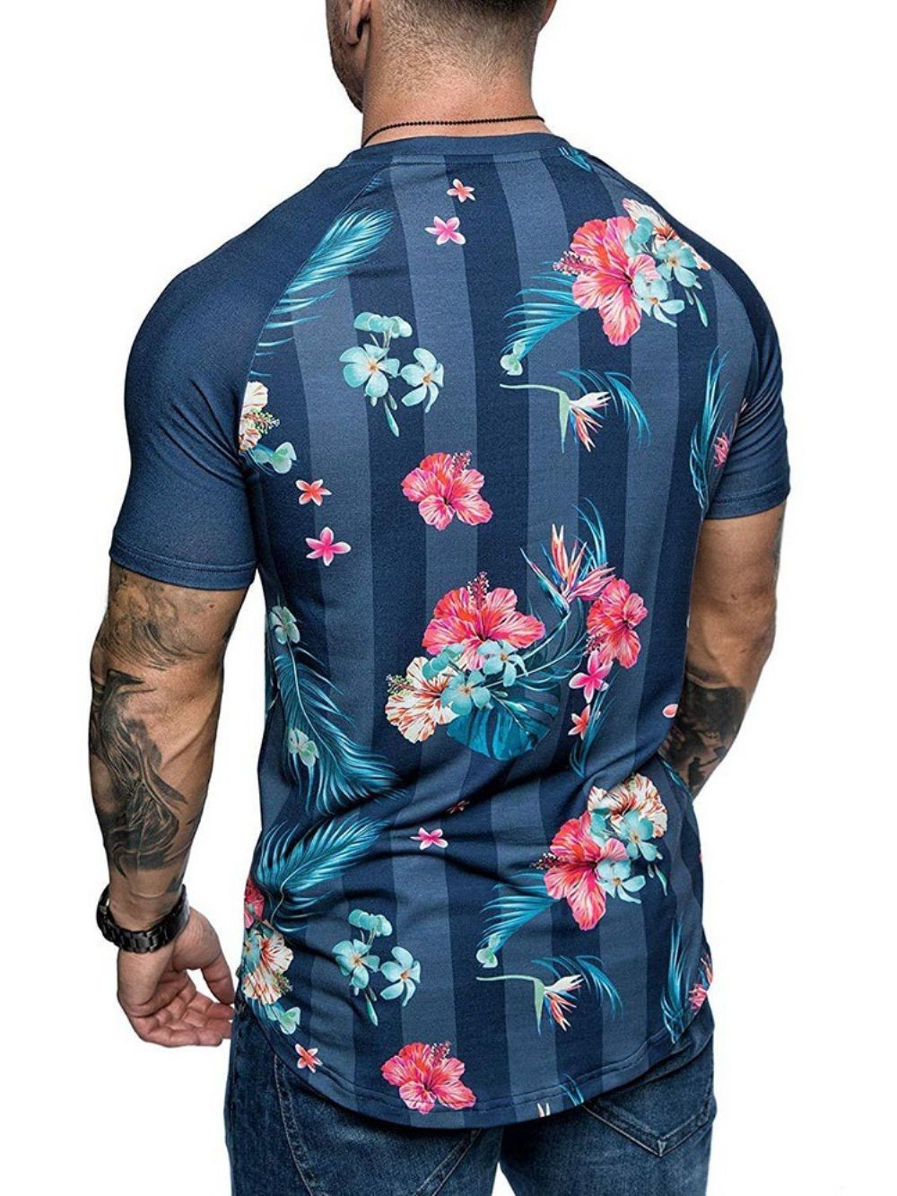 Camiseta Masculina Slim Com Estampa Floral Gola Redonda