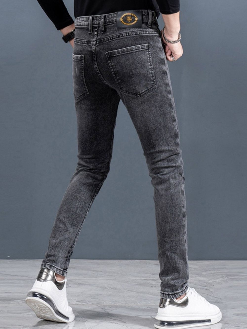 Calça Lápis Bordado Jeans Coreano Com Zíper