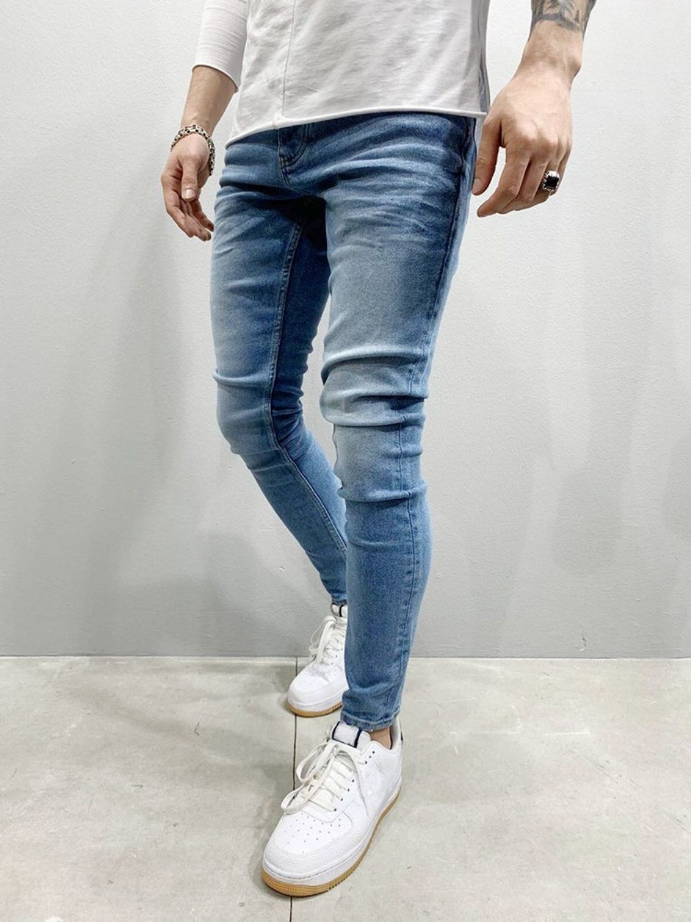 Calça Lápis Jeans De Cintura Média Com Zíper