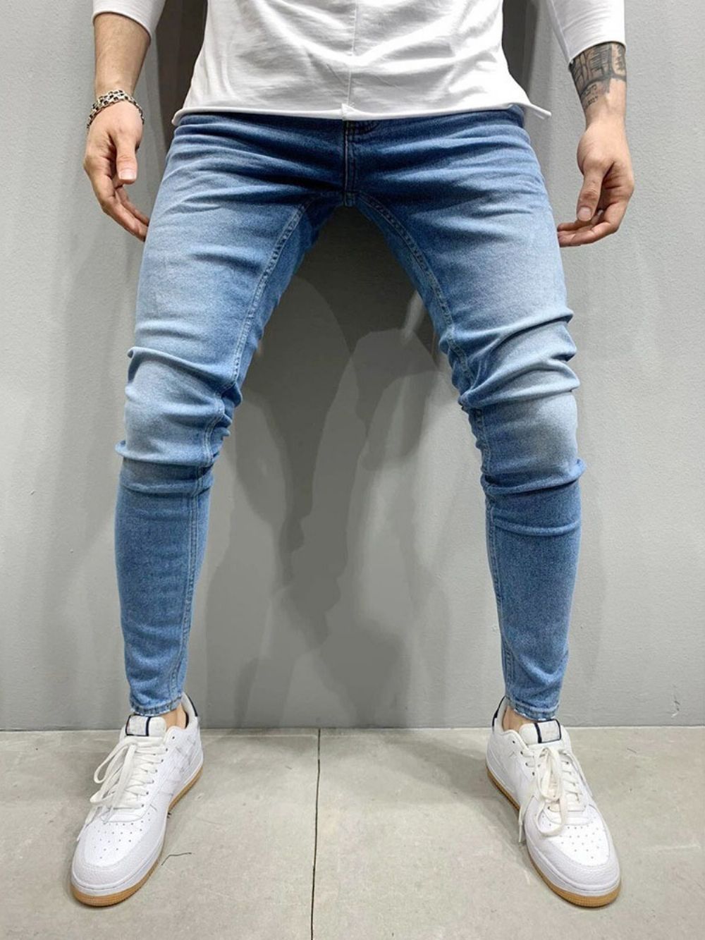 Calça Lápis Jeans De Cintura Média Com Zíper