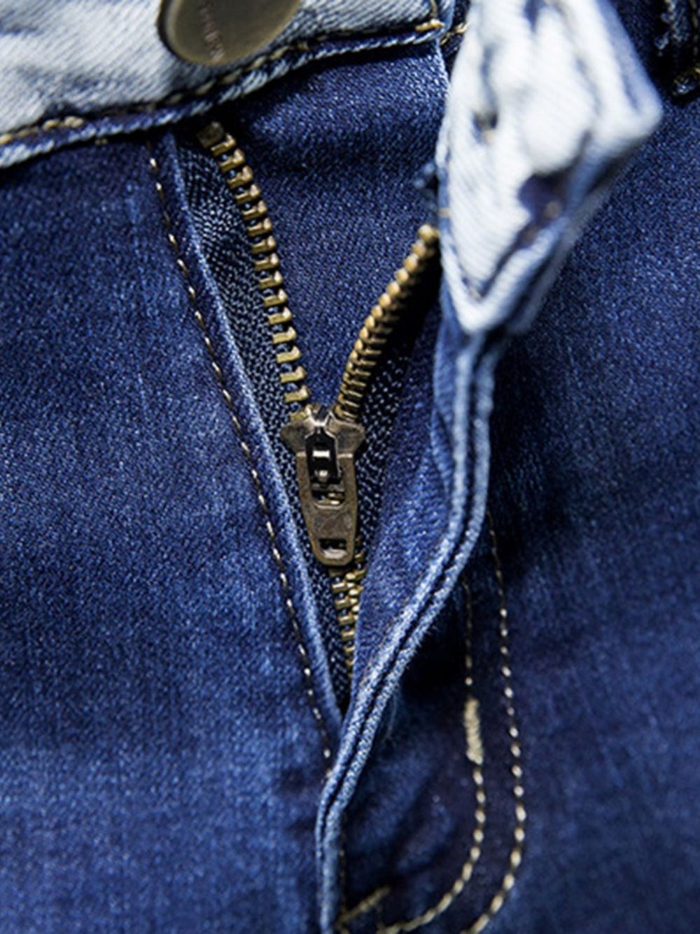 Jeans De Bolso Simples Cintura Média Com Zíper