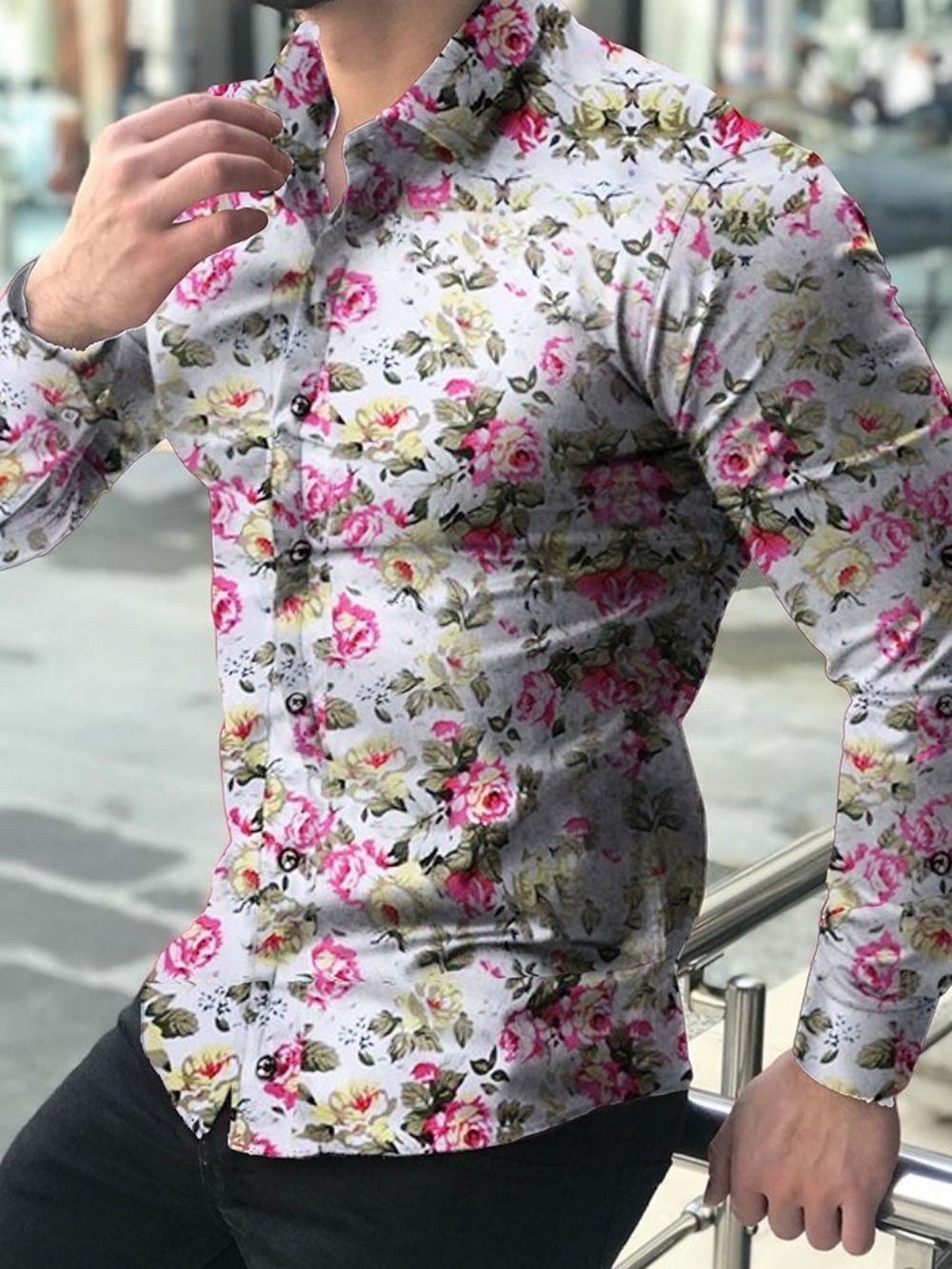 Camisa Masculina Slim Com Estampa De Lapela Floral Trespassada